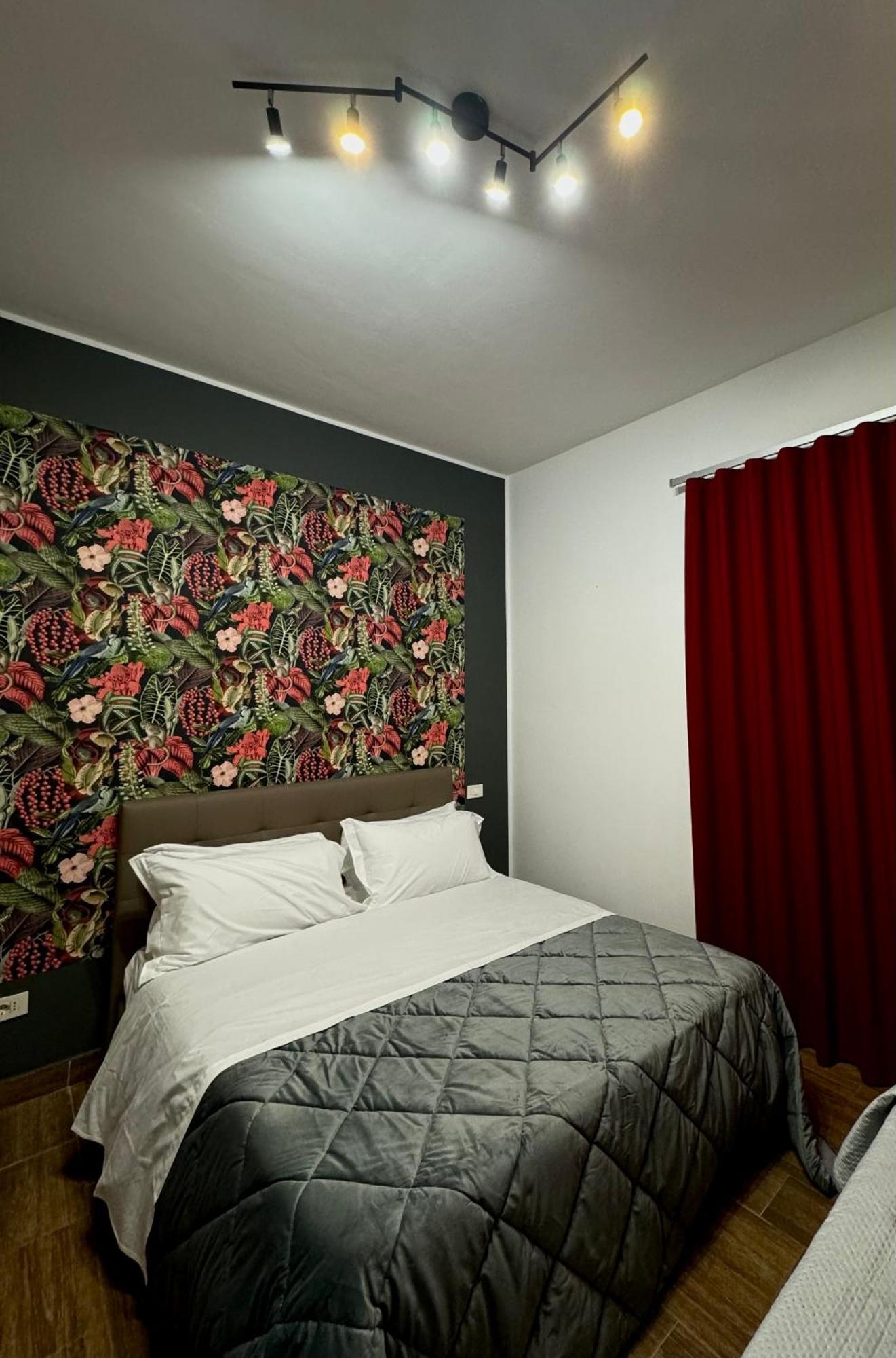 Enotria Bnb Bed and Breakfast Reggio di Calabria Eksteriør billede
