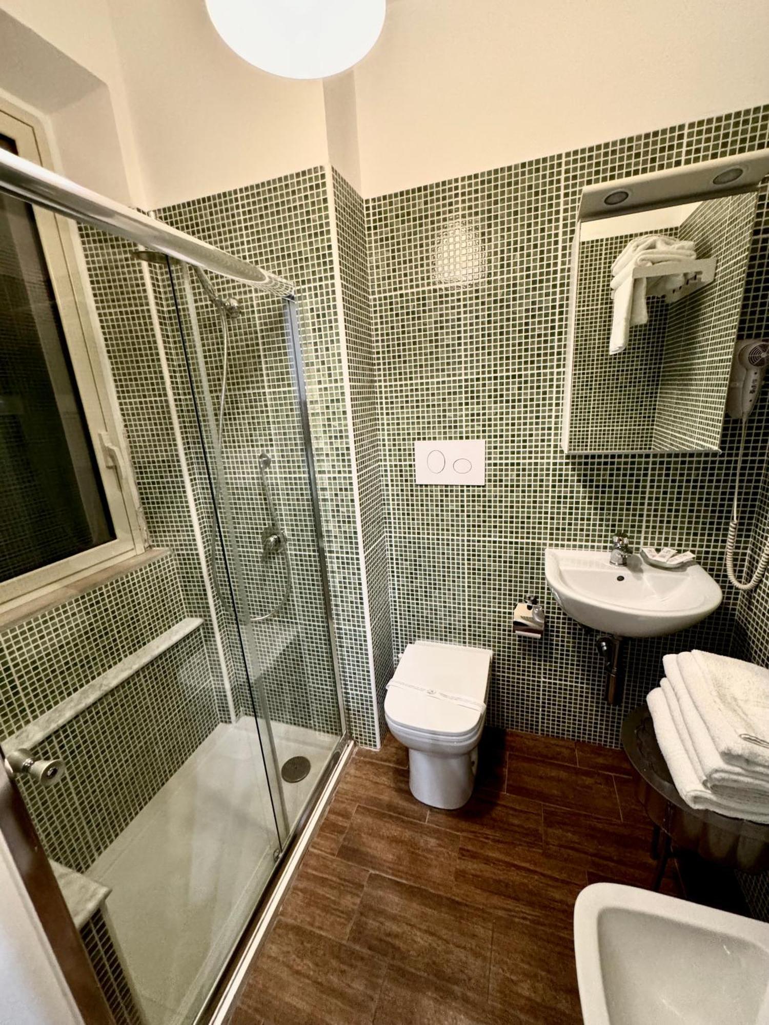 Enotria Bnb Bed and Breakfast Reggio di Calabria Eksteriør billede
